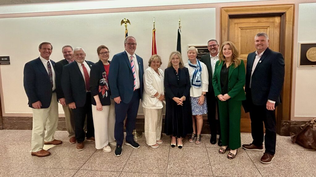 Sen Marsha Blackburn 2025 DC Fly-In - 1 - NFIB